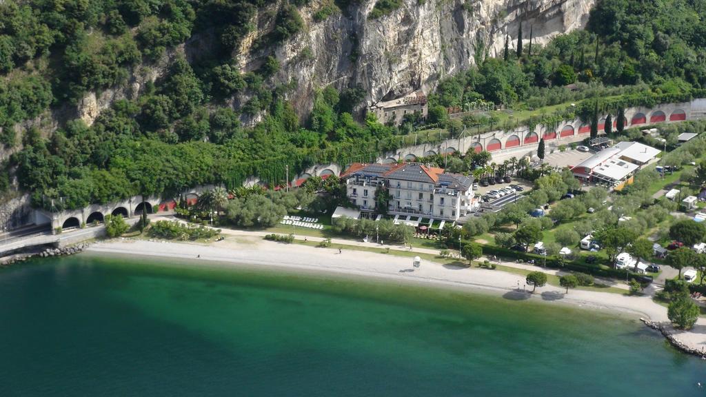 Villa Linfano Torbole Sul Garda Екстериор снимка