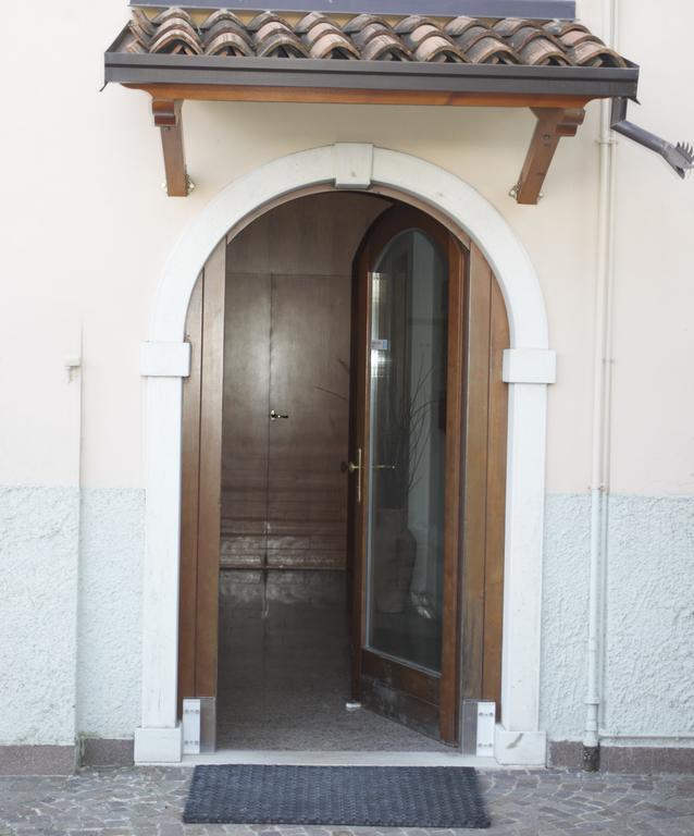 Villa Linfano Torbole Sul Garda Екстериор снимка